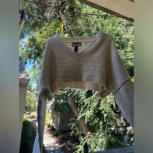 Crop top cover up sweater !